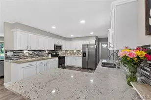 105 Lansing Ave, Saint Louis, MO 63043 - Photo 12