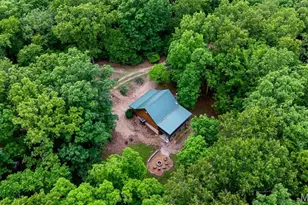 10131 Deer Run Rd, Bourbon, MO 65441 - Photo 38