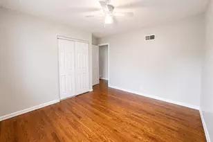 9515 Huron Dr, Saint Louis, MO 63132 - Photo 14