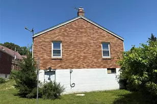 8816 Cozens Ave, Jennings, MO 63136 - Photo 4