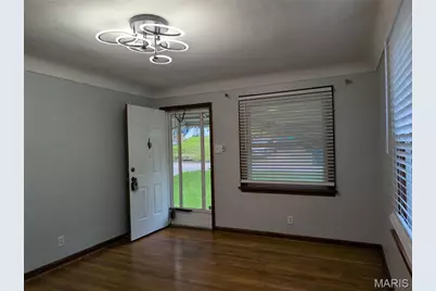 808 Arline Avenue, Ferguson, MO 63135 - Photo 2