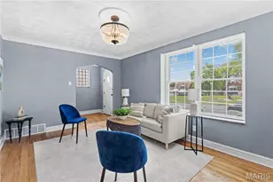 8624 Riverview Blvd, Saint Louis, MO 63147 - Photo 6