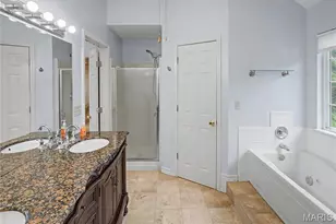 1737 Sherwood Dr, Cape Girardeau, MO 63701 - Photo 12
