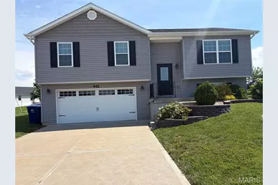 442 Honeysuckle Creek Dr. Drive, Wentzville, MO 63385 - Photo 1