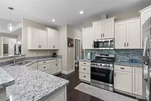 2218 Wind Crest Ct, Washington, MO 63090 - Photo 8