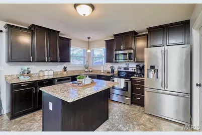 331 Vigilant Street, Wentzville, MO 63385 - Photo 14
