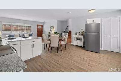 11008 Baywood Terrace, Saint Louis, MO 63126 - Photo 12