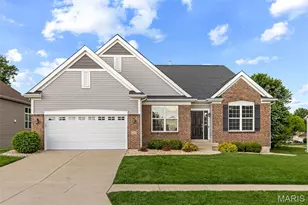 221 Northern Pines Ct, Saint Peters, MO 63376 - Photo 1