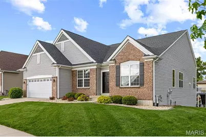 221 Northern Pines Court, Saint Peters, MO 63376 - Photo 2