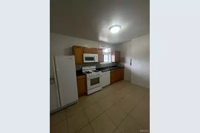 1449 S Vandeventer Avenue, Saint Louis, MO 63110 - Photo 6