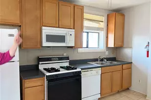1449 S Vandeventer Ave, Saint Louis, MO 63110 - Photo 12