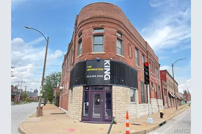 1449 S Vandeventer Avenue, Saint Louis, MO 63110 - Photo 1