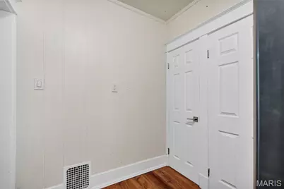 1024 Yale Avenue, Richmond Heights, MO 63117 - Photo 14
