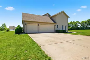 118 Kersting Farms Dr, O'Fallon, MO 63366 - Photo 12