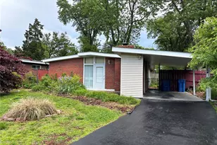 6604 Graybirch Dr, Berkeley, MO 63134 - Photo 2