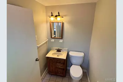 6604 Graybirch Drive, Berkeley, MO 63134 - Photo 32