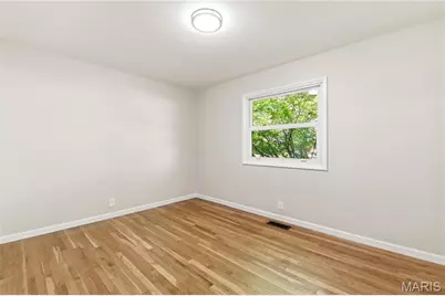 2723 Buckingham Drive, Florissant, MO 63033 - Photo 24