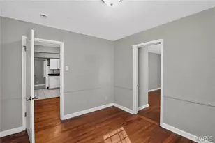 5333 Olene Dr, Saint Louis, MO 63121 - Photo 6