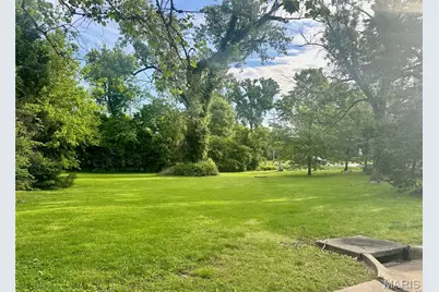 9 Ranch Lane, Saint Louis, MO 63131 - Photo 4