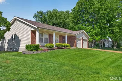 4038 N Bridge Drive, Saint Peters, MO 63376 - Photo 2