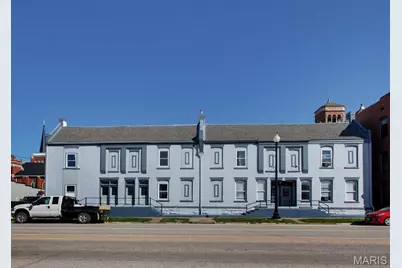 504 Broadway Street, Hannibal, MO 63401 - Photo 1