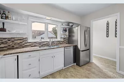 5620 Bischoff Avenue, Saint Louis, MO 63110 - Photo 16