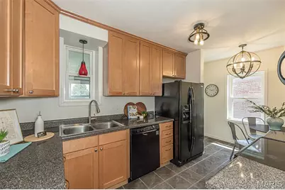 6837 Aliceton Avenue, Affton, MO 63123 - Photo 8