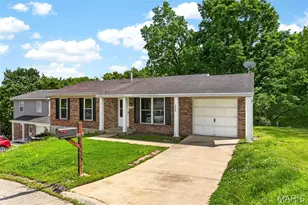 7283 Meriwether Ct, Barnhart, MO 63012 - Photo 2