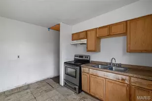 2152 Erick Ave, Saint Louis, MO 63121 - Photo 4