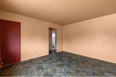 2152 Erick Avenue, Saint Louis, MO 63121 - Photo 4