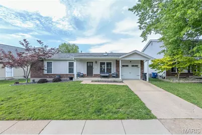 4367 Meadowgreen Estates Dr, Saint Louis, MO 63129 - Photo 38