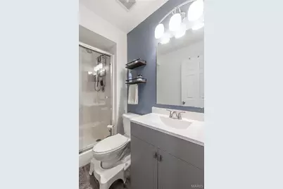 4367 Meadowgreen Estates Dr, Saint Louis, MO 63129 - Photo 18