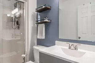 4367 Meadowgreen Estates Dr, Saint Louis, MO 63129 - Photo 18