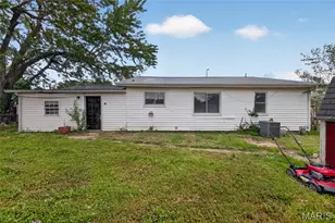 707 McClain St, Richland, MO 65556 - Photo 28