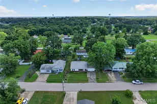 707 McClain St, Richland, MO 65556 - Photo 32