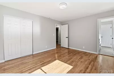 12302 Promenade Lane, Saint Louis, MO 63146 - Photo 10
