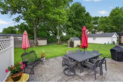 2847 Laurel View Lane, Maryland Heights, MO 63043 - Photo 16