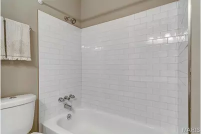 458 Queen Ann Drive, Hazelwood, MO 63042 - Photo 20