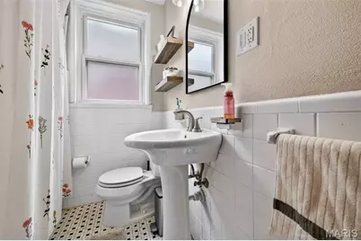 5811 Oleatha Avenue, Saint Louis, MO 63139 - Photo 8