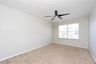 226 Cheval Square Dr, Chesterfield, MO 63005 - Photo 14