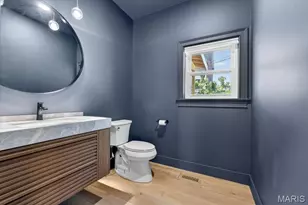 125 Crandon Dr, Saint Louis, MO 63105 - Photo 18