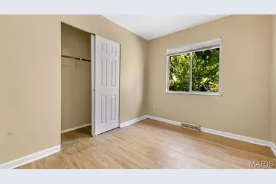 10062 Bon Oak Drive, Saint Louis, MO 63136 - Photo 12