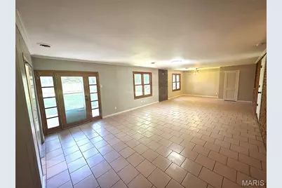 12102 McKelvey Road, Maryland Heights, MO 63043 - Photo 8