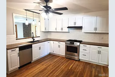12102 McKelvey Road, Maryland Heights, MO 63043 - Photo 12