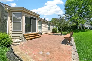 385 Birchwood Crossing Ln, Maryland Heights, MO 63043 - Photo 52