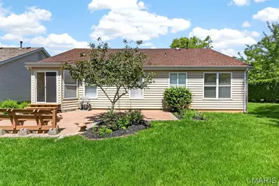 385 Birchwood Crossing Lane, Maryland Heights, MO 63043 - Photo 50