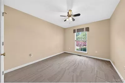 385 Birchwood Crossing Lane, Maryland Heights, MO 63043 - Photo 24