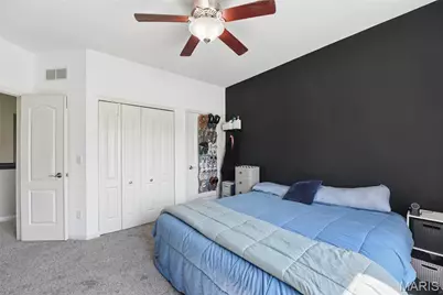 1017 Harmony Lake Parkway, Cottleville, MO 63376 - Photo 16