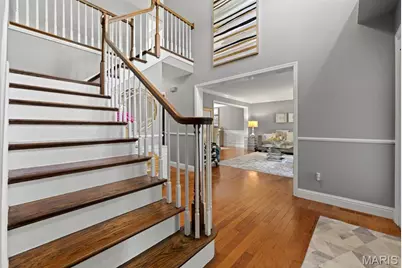 2073 Meadowbrook Way Drive, Chesterfield, MO 63017 - Photo 4