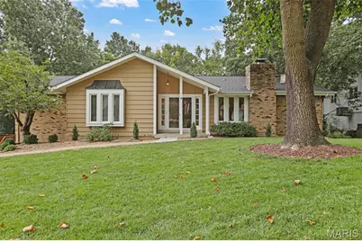 15350 Thistlebriar Court, Chesterfield, MO 63017 - Photo 2